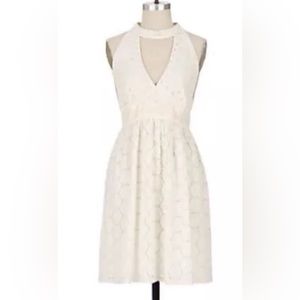 ANTHROPOLOGIE ANNA SUI GRANDE JATTE Dress Eyelet Halter Cotton Floral 8 white